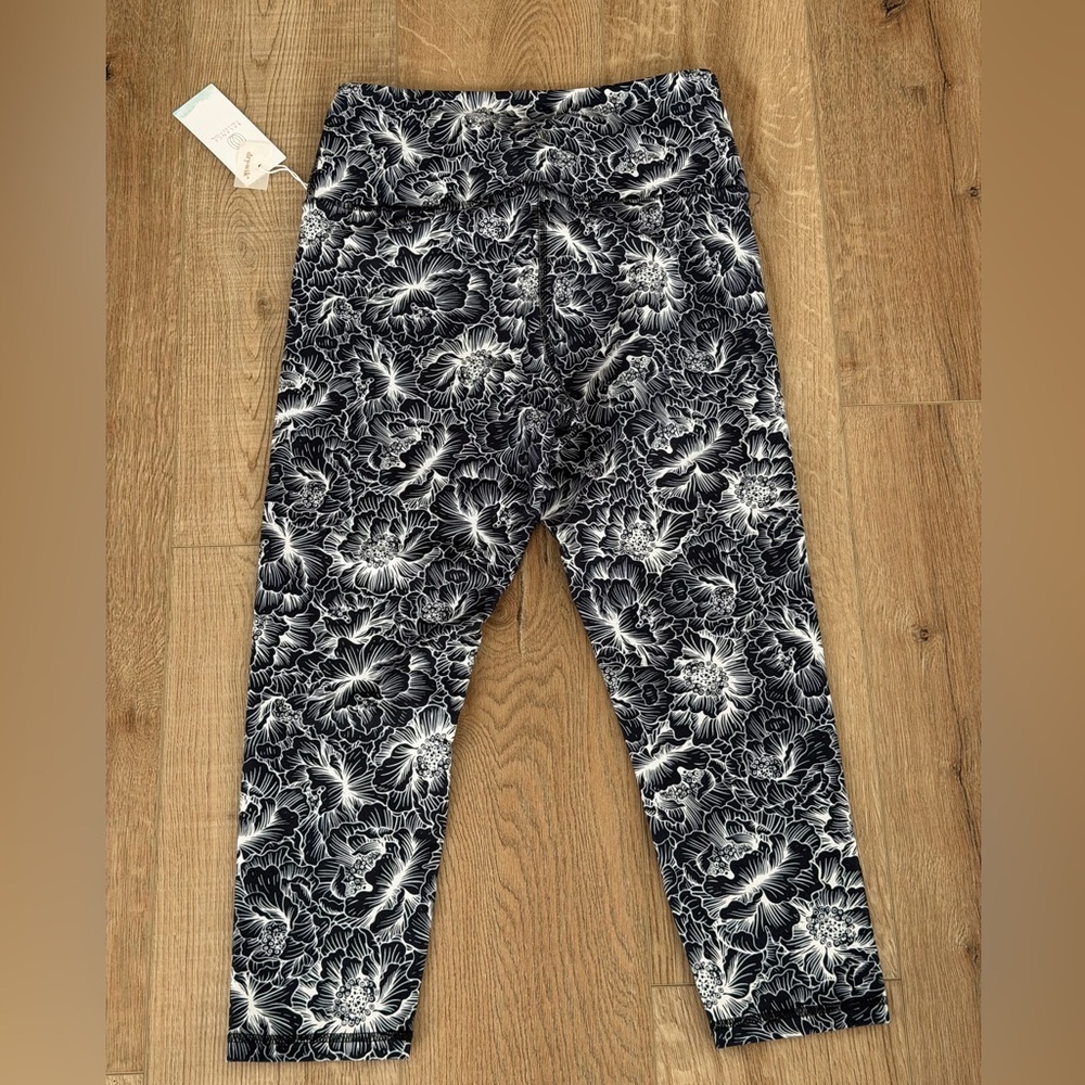 Balance Collection Floral Ankle Leggings Black White High Rise L NWT - Picture 5 of 5